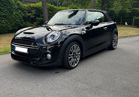 Mini Cooper S Cabrio 1. Hd. Navi Headup Vollausstattu