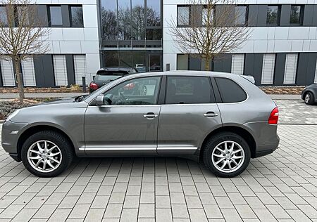 Porsche Cayenne 3,6 V6 - 2009, scheckheftgepflegt