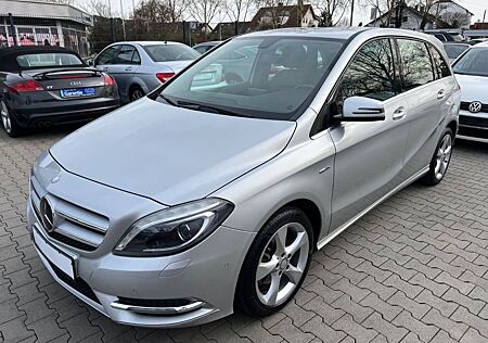 Mercedes-Benz B 180 B -Klasse - Edition 1 - XENON - LEDER