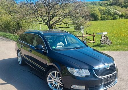 Skoda Superb 2.0 TDI 170PS DSG Automatik Standheizung