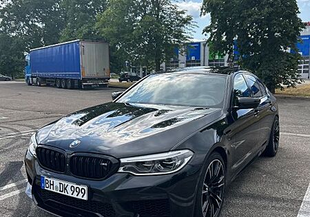 BMW M5 F90 Remus-Sportauspuff mit Klappensteuerung