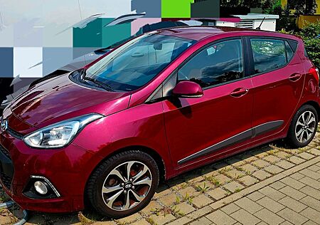 Hyundai i10 74316 Km , Klima,Sitz-Lenkh. Tempmat
