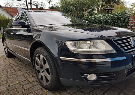 VW Phaeton Volkswagen 5.0 V10 TDI 5-Sitzer Langstrecke Garage