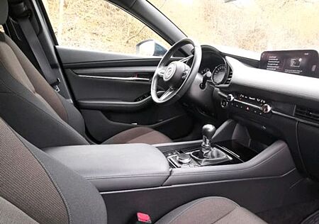 Mazda 3 gebraucht kaufen Mazda 3 2.0 SKYACTIV-G M-Hybrid Garantie 05/2027