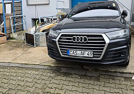 Audi Q7 3.0 TDI quattro tiptronic -