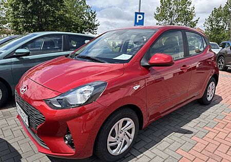 Hyundai i10 1.2 AMT Comfort Klima Navi Rückfahrkamera