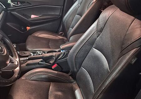 Mazda 3 2.2 SKYACTIV-D 150 Sports-Line Auto Sports...