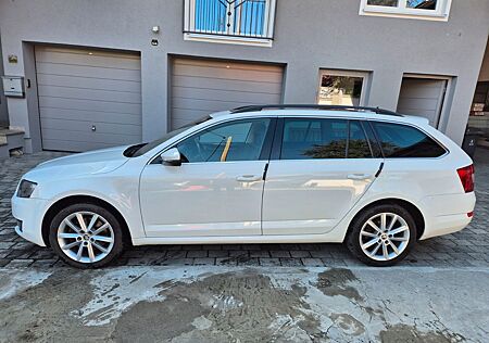 Skoda Octavia 1.8 TSI Green tec DSG 4x4 Elegance C...