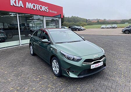 Kia Cee'd Ceed 1,0 T-GDI Vision Navi Kamera Sitzheizung