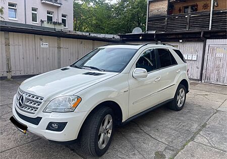 Mercedes-Benz ML 350 BlueTEC 4MATIC -
