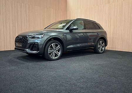 Audi Q5 50 TFSIe Quattro PHEV S line | Pano| AHK| Cam