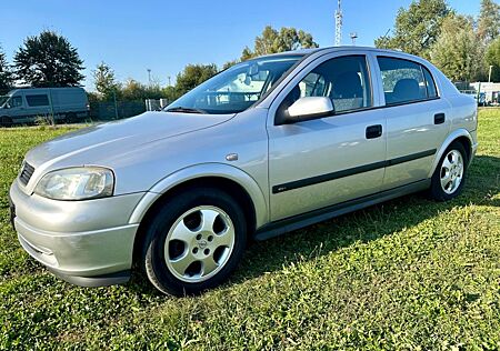 Opel Astra 1,6 Comfort Klima