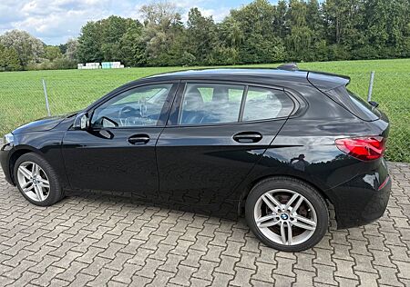 BMW 118i Sport Line Sport Line