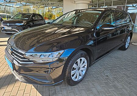 VW Passat Variant Volkswagen 2.0 TDI SCR Conceptline