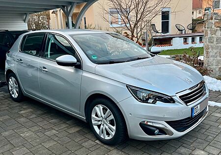 Peugeot 308 Allure PureTech 130 STOP & START Allure