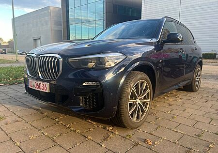 BMW X5 xDrive 45 e M Sport+Pano-SD+AHK+Kamera+LED+WR