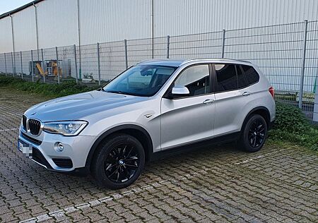 BMW X3 xDrive20d -LCI, HeadUp, AHK, Vollleder,Kamera