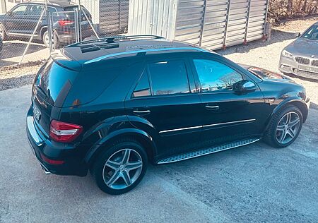 Mercedes-Benz ML 63 AMG 4MATIC AMG