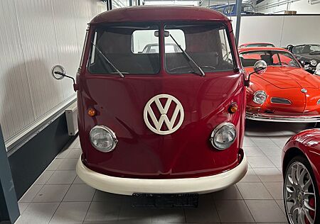 VW T1 Volkswagen . ( Renntransporter ) H - Zul. Restauriert
