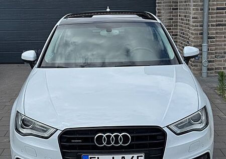 Audi A3 2.0 TDI S tronic quattro S line Sportb. S...
