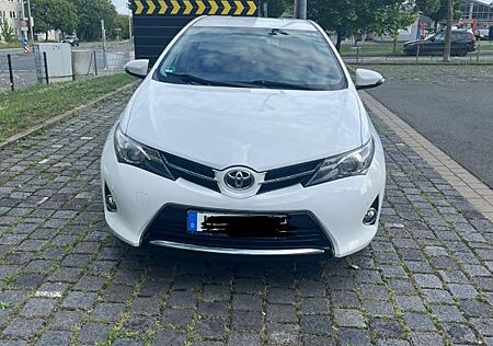 Toyota Auris 1,6-l-Valvematic Executive MultiMode E...