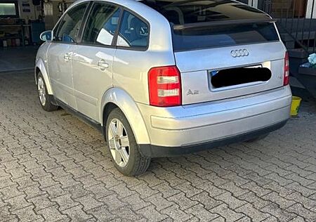 Audi A2 1.4 -