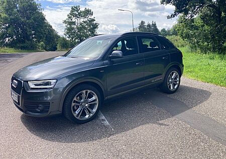 Audi Q3 2.0 TFSI quattro -