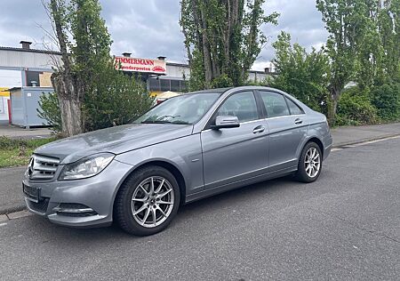 Mercedes-Benz C 180 BlueEFFICIENCY AVANTGARDE