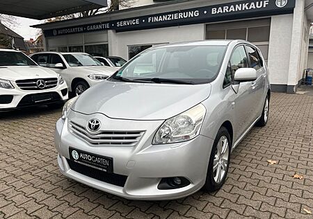 Toyota Verso 2.2 D-4D Executive 7 Sitzer/Tüv neu