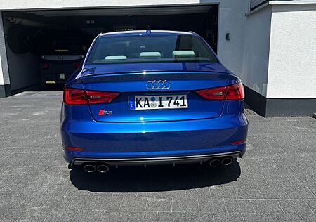 Audi S3 Neuzustand -Handschalter-ohne OPF-Top Gepfleg