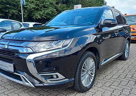 Mitsubishi Plug in Hybrid Outlander Plug-in Hybrid Outlander Top /AHK