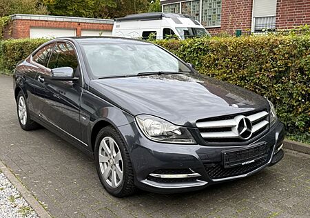 Mercedes-Benz C 180 Coupe CGI BlueEfficiency