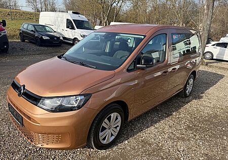 VW Caddy Volkswagen Maxi DSG,7-Sitze,Kamera,DAB
