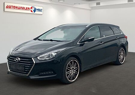 Hyundai i40 Kombi 1.7 CRDi Auto. Leder Xenon Navi AHK