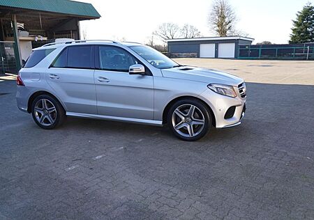 Mercedes-Benz GLE 350 d 4MATIC -Vollausstattung AHK 3,5T