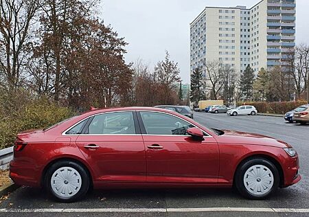 Audi A4 Limousine 40 TFSI MHEV MATRIX Virtual ACC Des