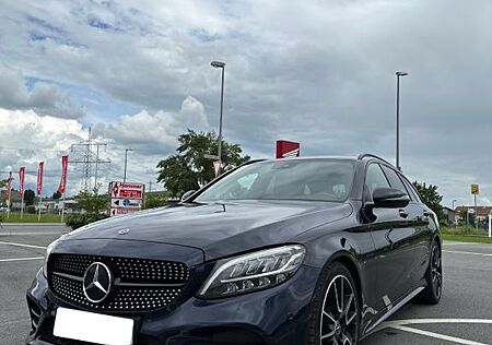 Mercedes-Benz C 300 d T-AMG/Burmester/Widescreen/Night/LED