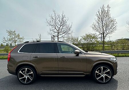 Volvo XC 90 Momentum AWD*R-STYLE*7-SITZER*LED*TOP*22"