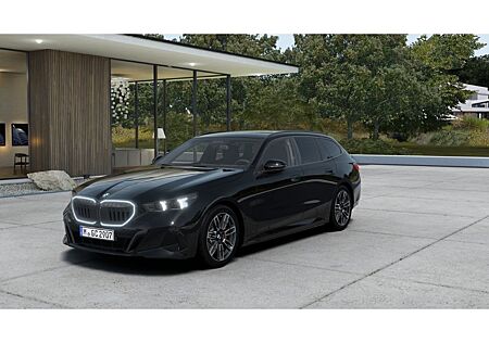 BMW 520 d Touring Sportpaket HUD StandHZG AHK-klappb