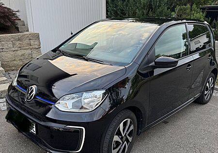 VW e-up! Volkswagen e-up! Active