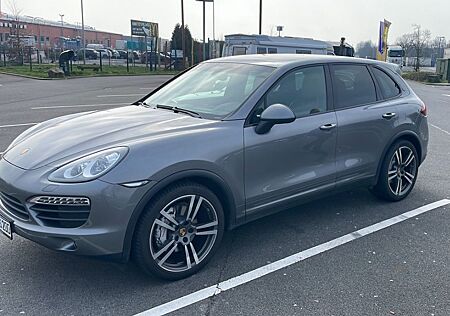 Porsche Cayenne GTS Design Edition 3 ...