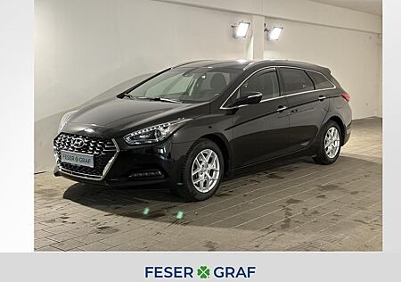Hyundai i40 1.6 GDI Space Blue *Klima*Kamera*Sitzhzg*