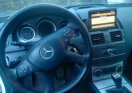 Mercedes-Benz C 220 CDI T BlueEFFICIENCY AVANTGARDE AVANTGARDE