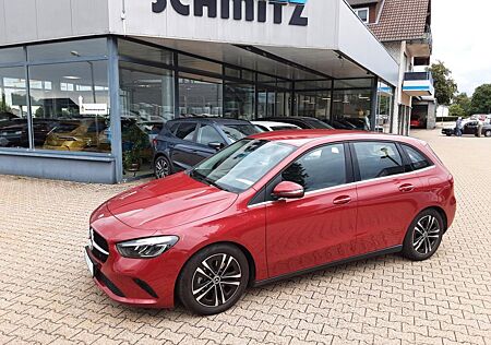 Mercedes-Benz B 180 d Klima SH Navi Kamera LED
