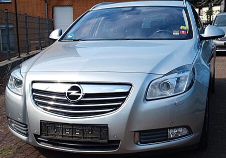 Opel Insignia A Sports Tourer Innovation/Xenon/Navi