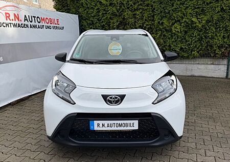 Toyota Aygo (X) Basis