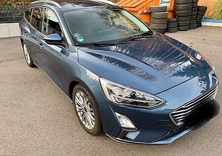 Ford Focus 1,0 EcoBoost 92kW Titanium Turnier Tit...