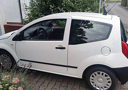 Citroën C2 1.1 Advance TÜV NEU