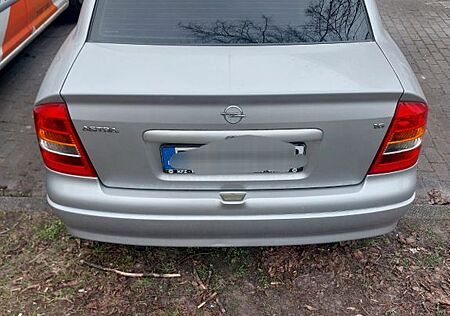 Opel Astra 1.6 16V Selection Selection