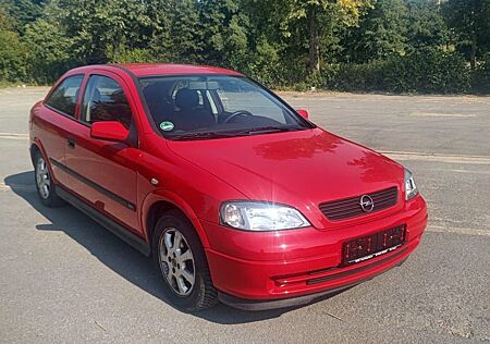 Opel Astra 1.6 16V Selection